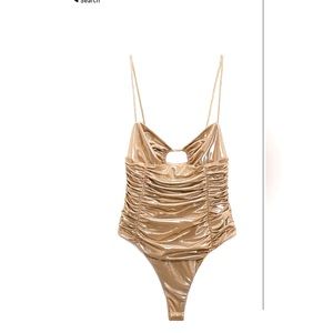 Never worn with Tag Zara Body suit gold